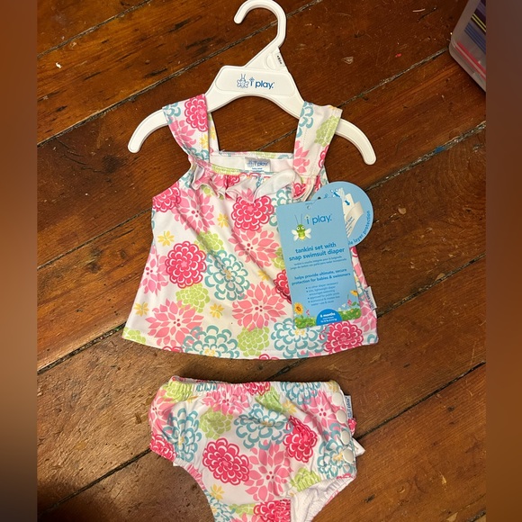 iPlay White Zinnia 2-Piece Tankini Set with Snap Swim Diaper- 6 Months NWT - Picture 2 of 11